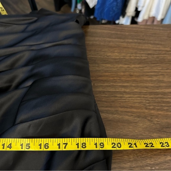 BILL LEVKOFF Elegant Black Sleeveless Dress 20 - Picture 10 of 11